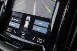 Volvo XC60 D4 Inscription 2017 года (UK)